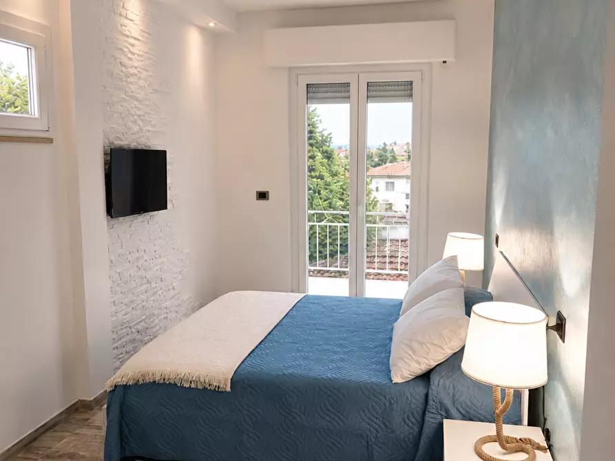Immagine 4 di Appartamento in vendita  in Viale Lazio, 5 a Riccione