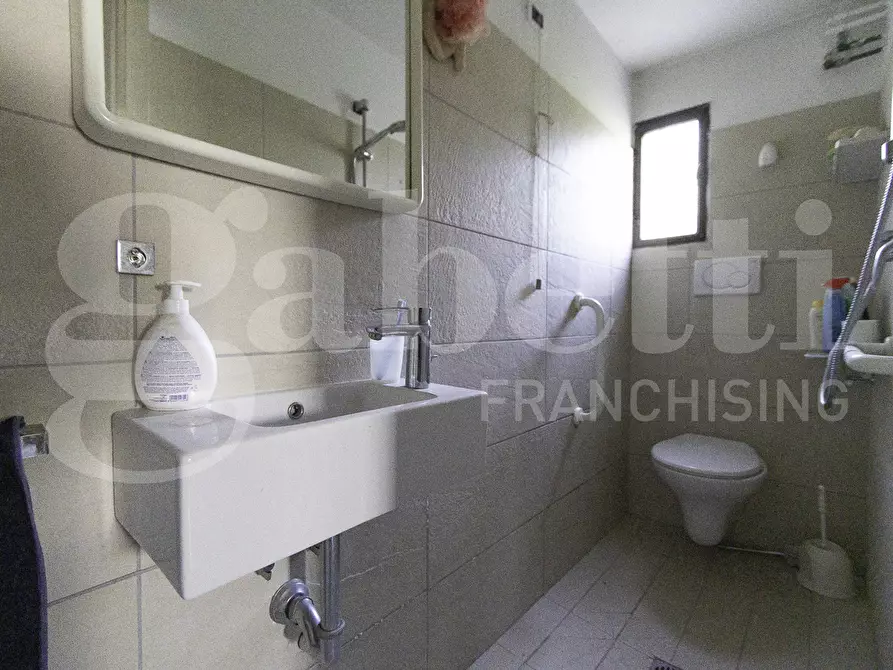 Immagine 22 di Casa bifamiliare in vendita  in Via delle Rose, 10 a Mogliano Veneto