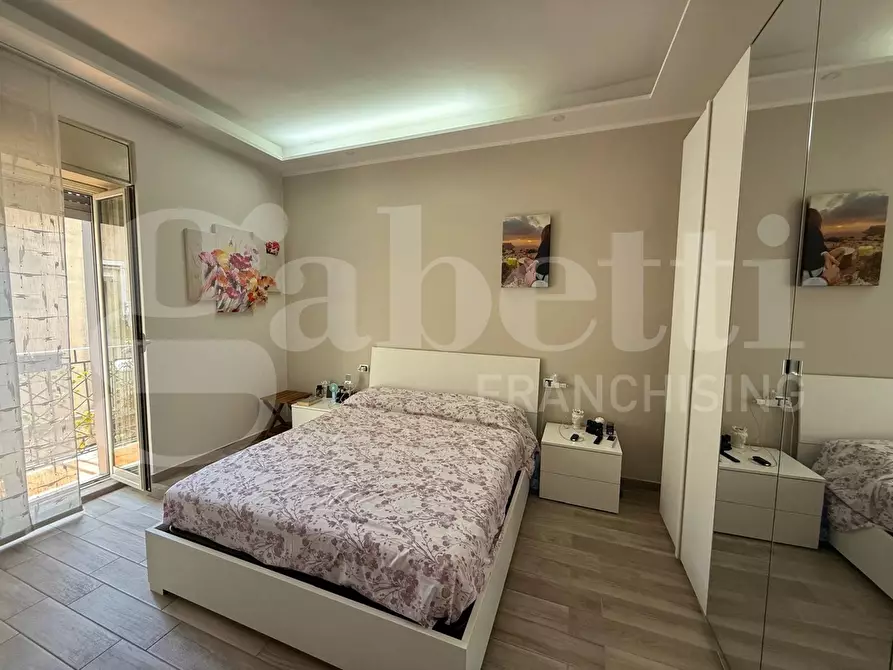 Immagine 9 di Casa indipendente in vendita  in Via Bianchi a Catania