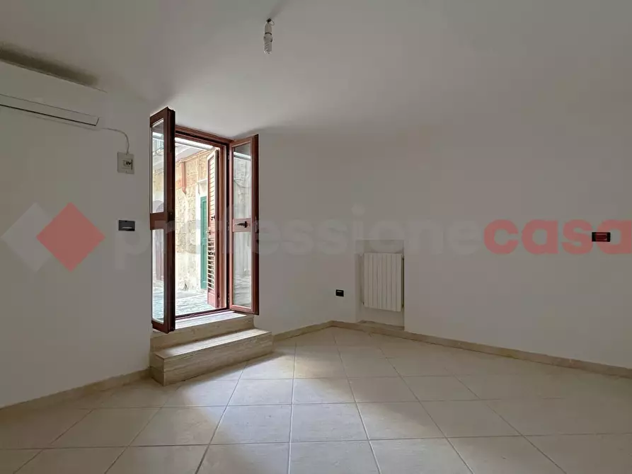Immagine 19 di Casa indipendente in vendita  in Vico S.ANTONIO ABATE a Monopoli