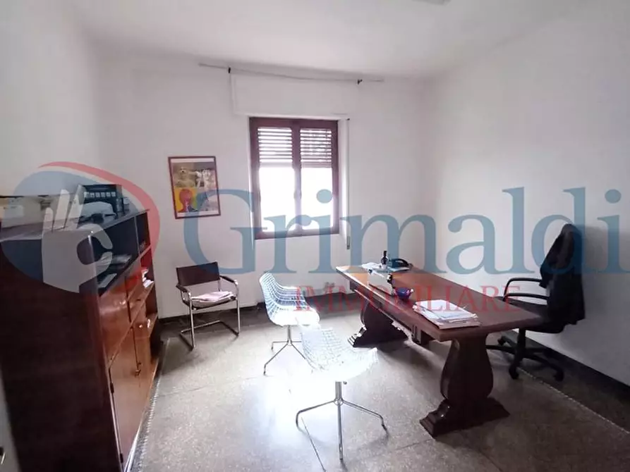 Immagine 4 di Appartamento in vendita  in Viale E. CHIESA, 1 a Massa