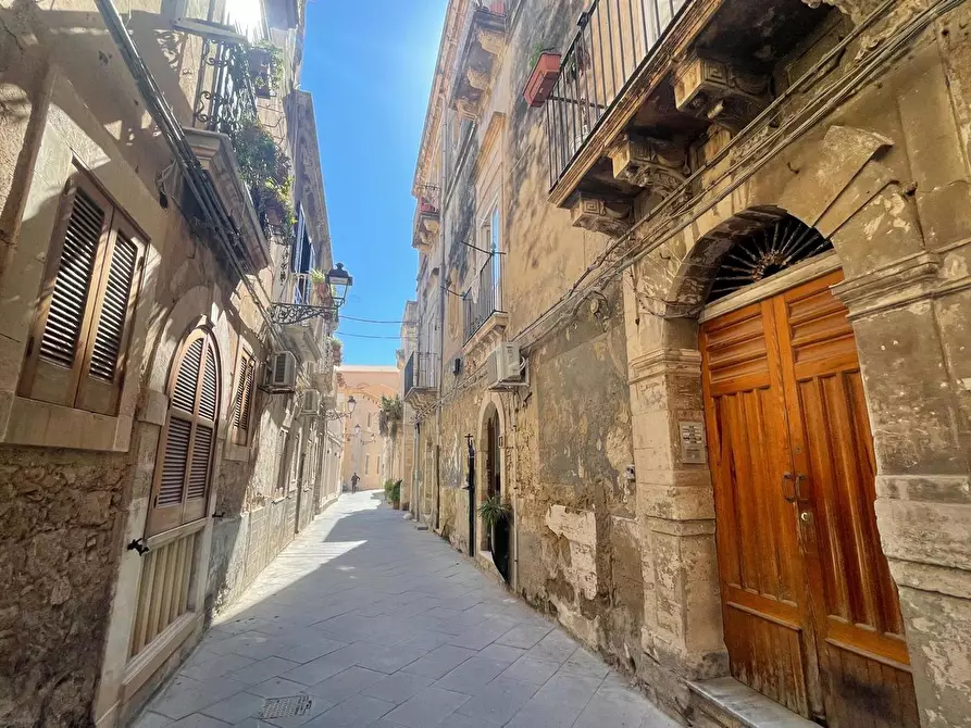 Immagine 30 di Appartamento in vendita  in Via logoteta, 18 a Siracusa