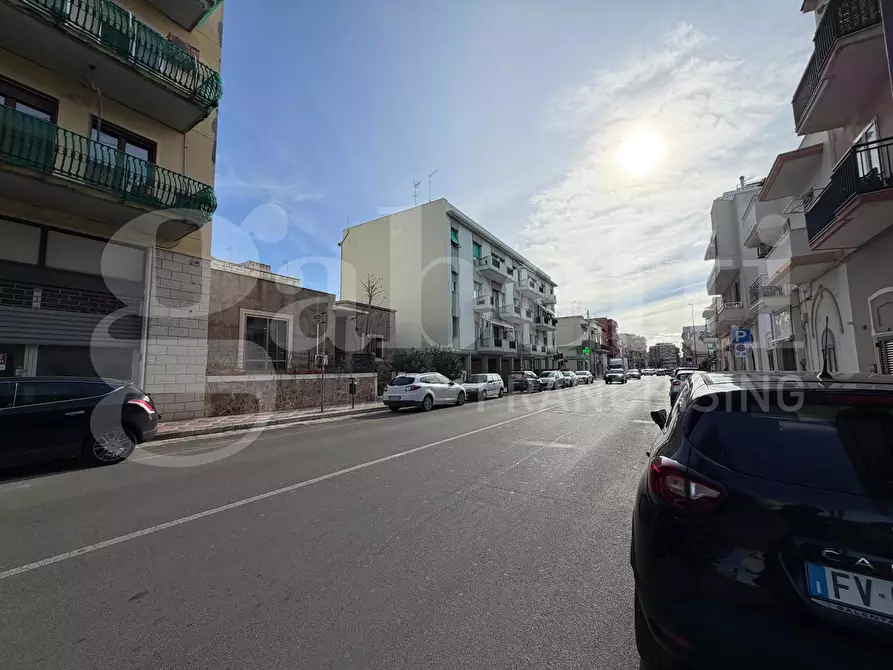 Immagine 15 di Negozio in affitto  in Via Lecce, 70 a Gallipoli