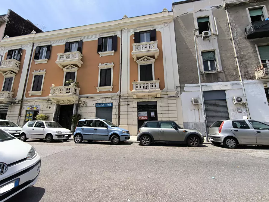 Immagine 1 di Negozio in vendita  in Via XXIV Maggio, 17 a Messina