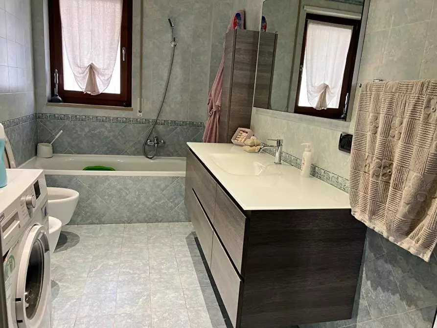 Immagine 4 di Appartamento in vendita  in Via SAN DOMENICO E SANTA CATERINA, SNC a Montemesola