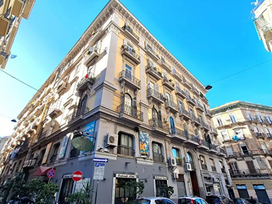 Immagine 1 di Appartamento in affitto  in Via Carriera Grande a Napoli