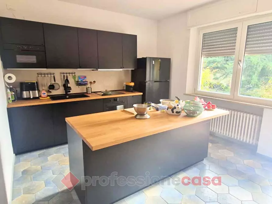 Immagine 5 di Villa in vendita  in Strada Dei Conservoni a Perugia