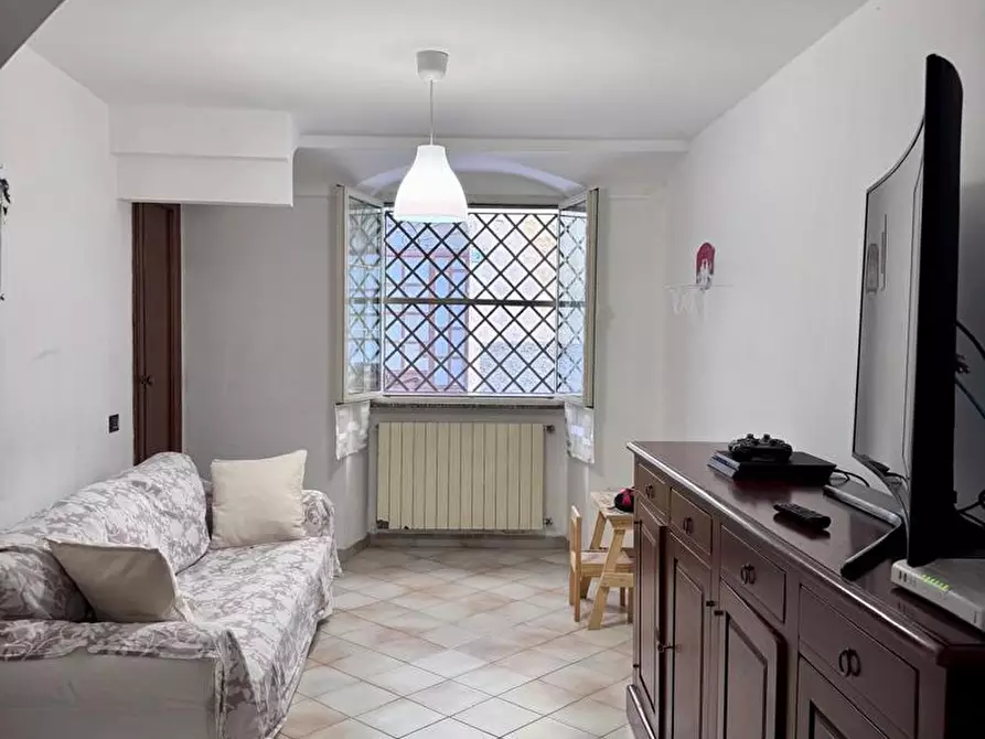 Immagine 23 di Appartamento in vendita  in Via BORGO DEL PONTE, 123 a Massa