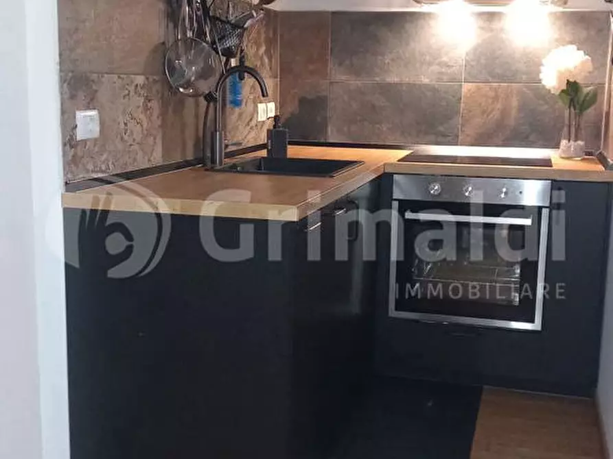 Immagine 6 di Appartamento in vendita  in Via del collegio a Livorno