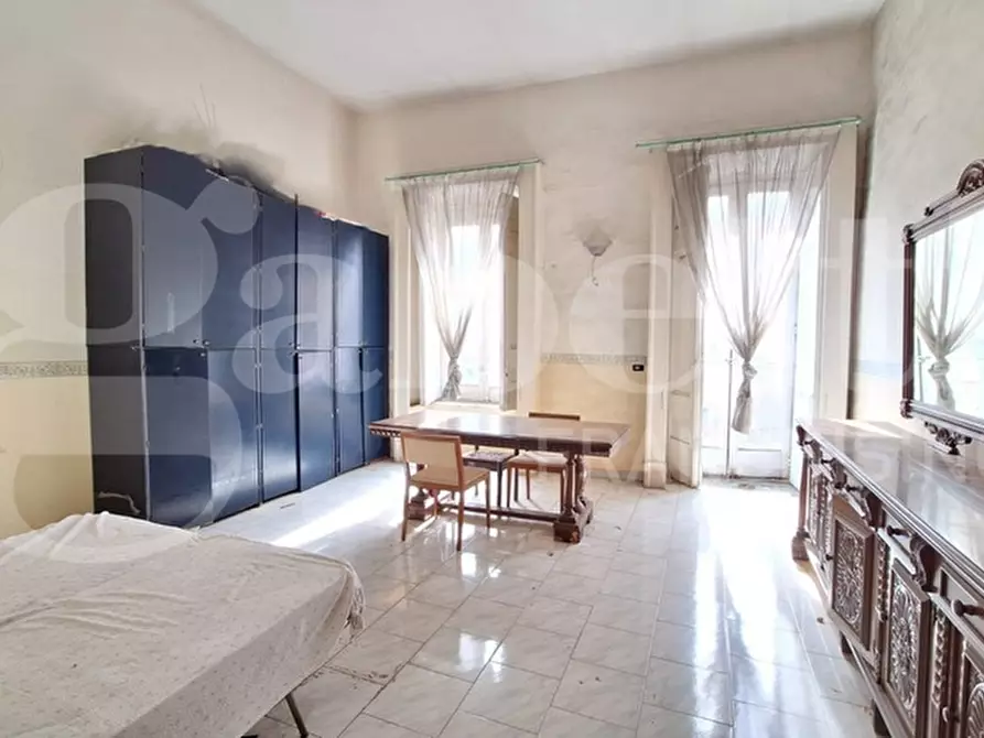 Immagine 9 di Appartamento in affitto  in Via Foria a Napoli