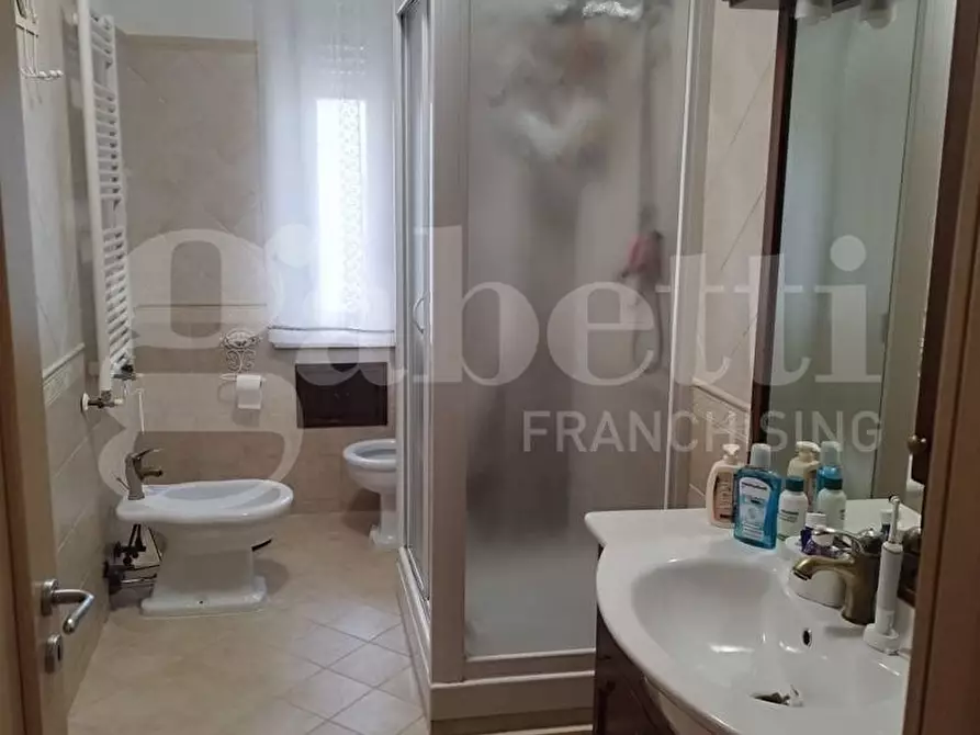 Immagine 10 di Appartamento in vendita  in Piazza SANDRO PERTINI, 5 a Taranto