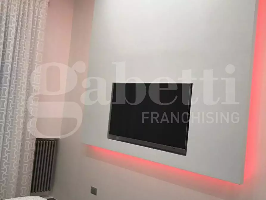 Immagine 8 di Appartamento in affitto  in Via Maresca a Torre Annunziata