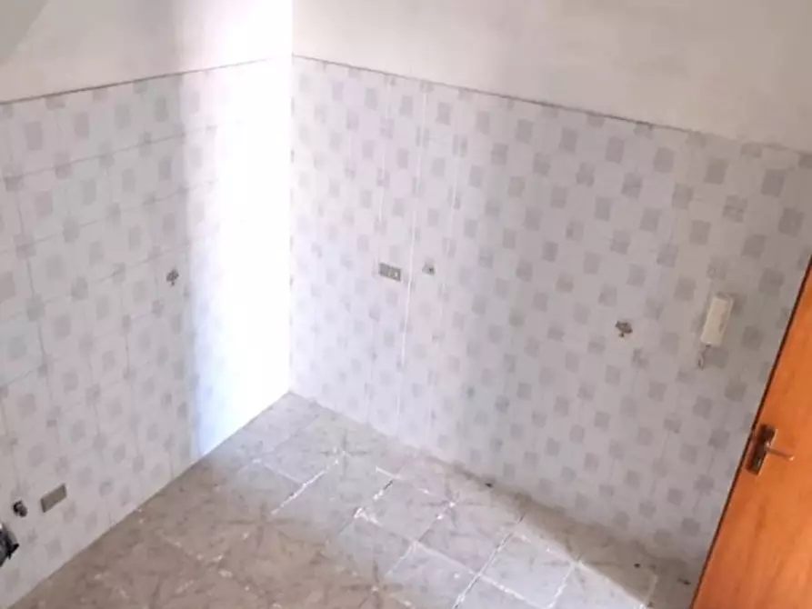 Immagine 14 di Appartamento in vendita  in Via Montebello, 6 a Melilli