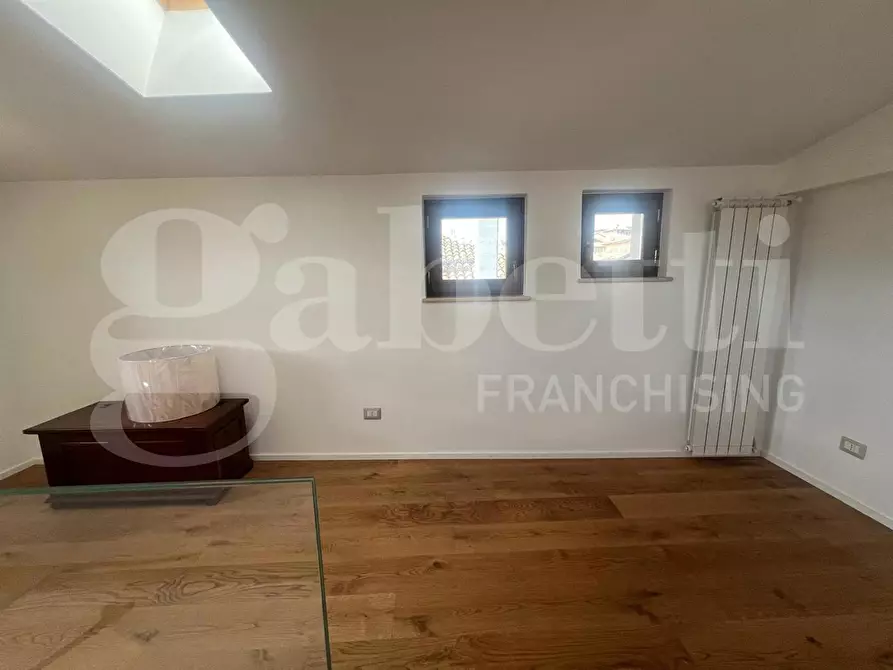 Immagine 7 di Appartamento in vendita  in Via ROMA, SNC a Rieti