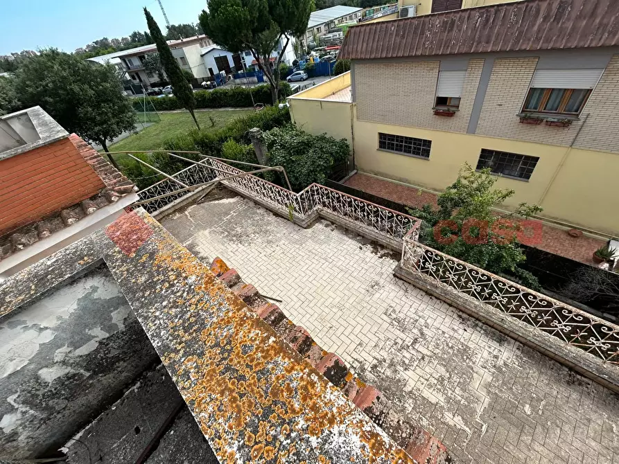 Immagine 2 di Palazzo in vendita  in Via Maltignano a Roma