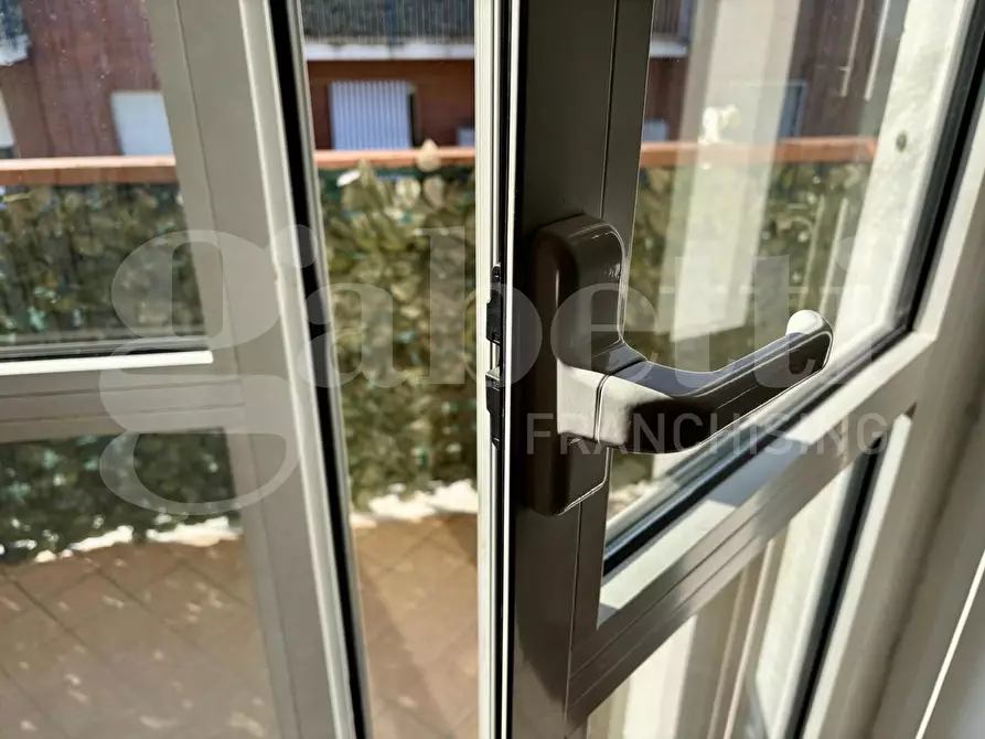 Immagine 12 di Appartamento in vendita  in Via Alba a Rivalta Di Torino