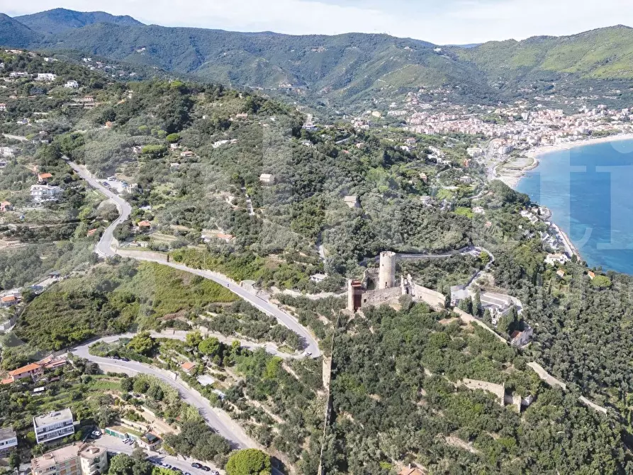 Immagine 12 di Appartamento in vendita  in Via Ugo la Malfa a Noli