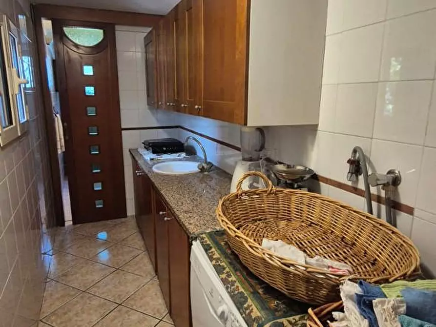 Immagine 22 di Casa indipendente in vendita  in Corso Umberto I, 193 a Torre Annunziata