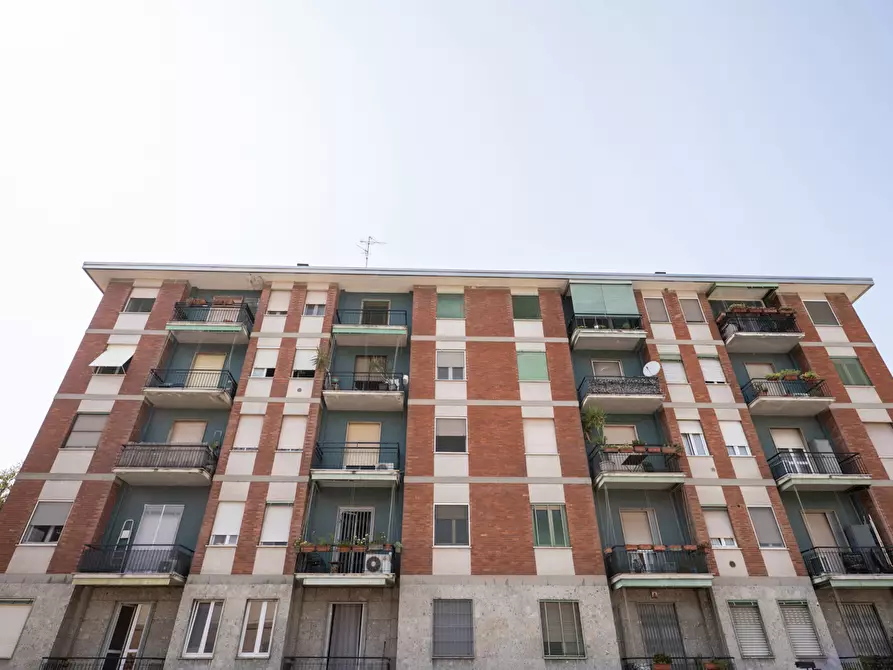 Immagine 3 di Appartamento in vendita  in Via Pier Candido Decembrio, 3 a Milano