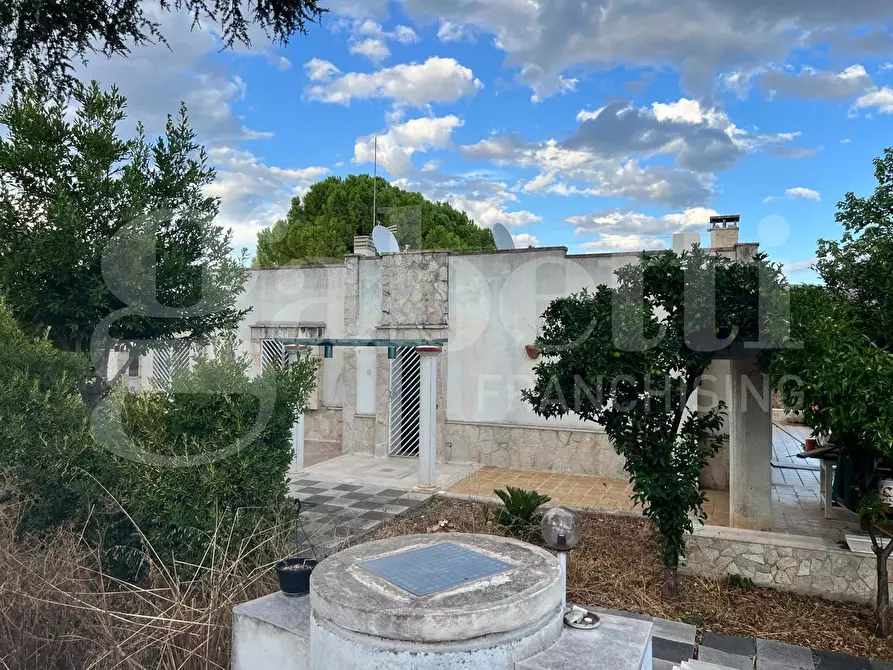 Immagine 5 di Villa in vendita  in Via SPEZIALE, 53 a Taranto