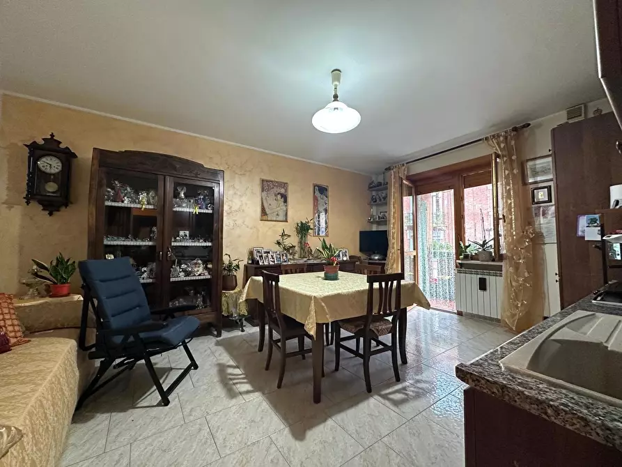 Immagine 4 di Appartamento in vendita  in Via Wuillermin a Torino