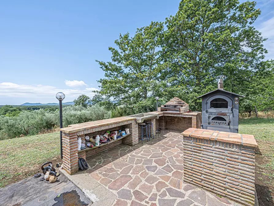 Immagine 35 di Villa in vendita  in Via Canale, 64 a Manziana