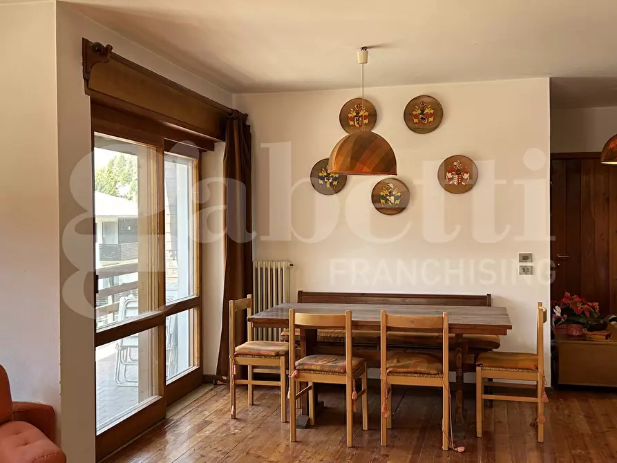 Immagine 6 di Appartamento in vendita  in Via Corno D'Aola, 5 a Ponte Di Legno