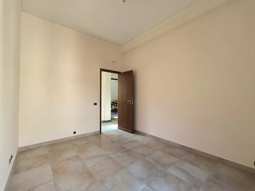 Immagine 21 di Appartamento in vendita  in Via Garibaldi, 170 a Messina