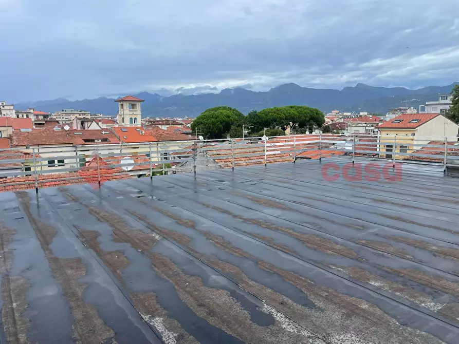 Immagine 3 di Attico in vendita  in Via Giuseppe Mazzini, 104 a Viareggio