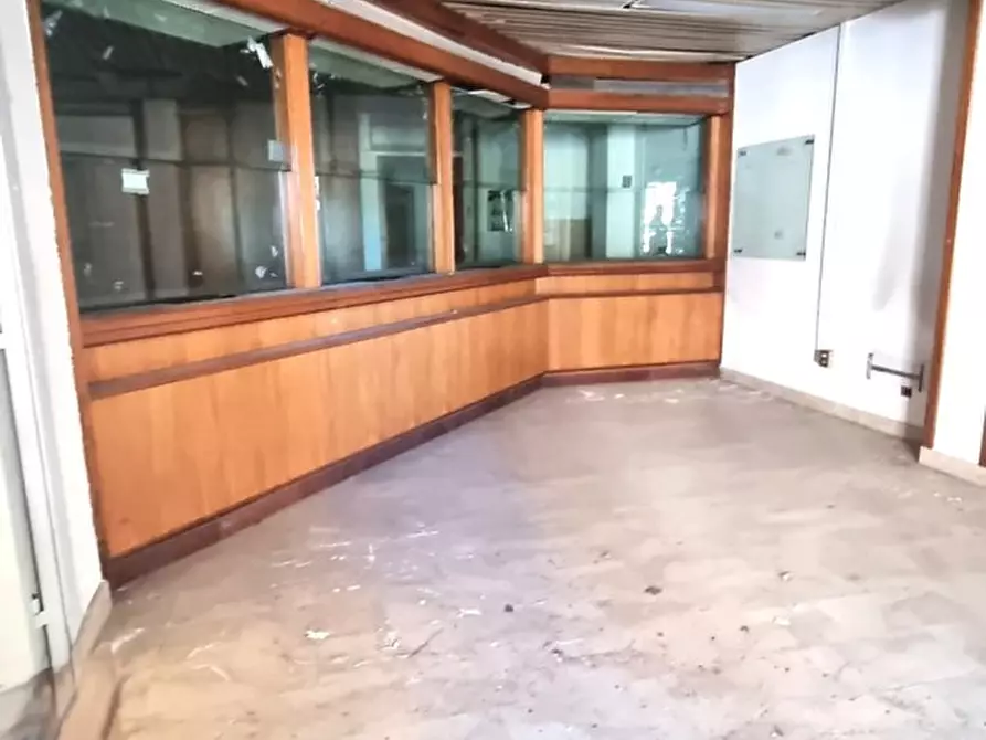 Immagine 4 di Negozio in vendita  in Via Roma, 88 a Cerami