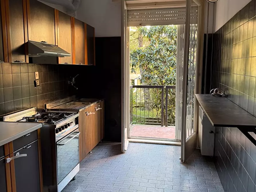 Immagine 11 di Appartamento in vendita  in Via Renato Stracciari, 5 a Bologna