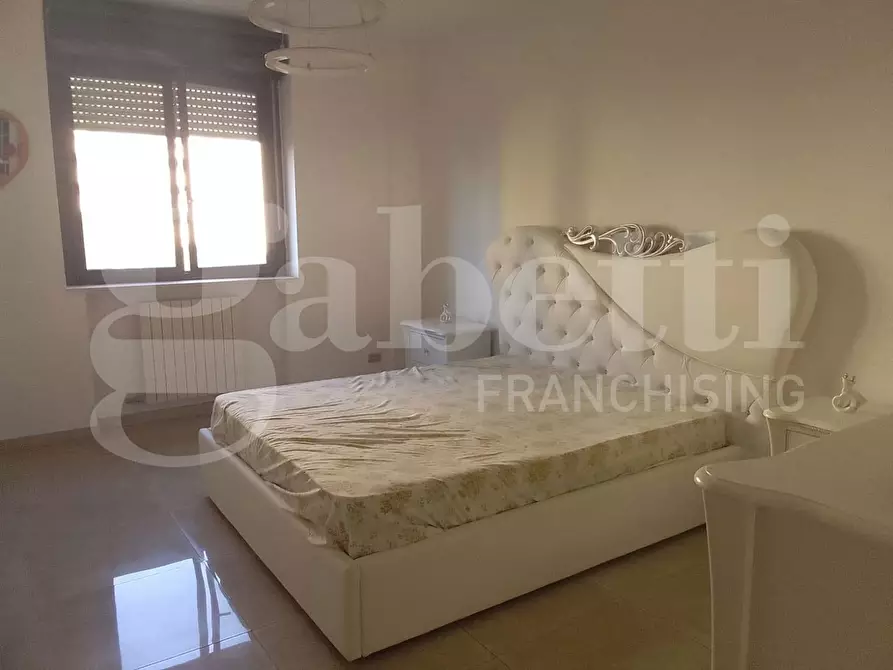 Immagine 13 di Appartamento in vendita  in Piazza G.B.TEDESCO, 7 a Taranto