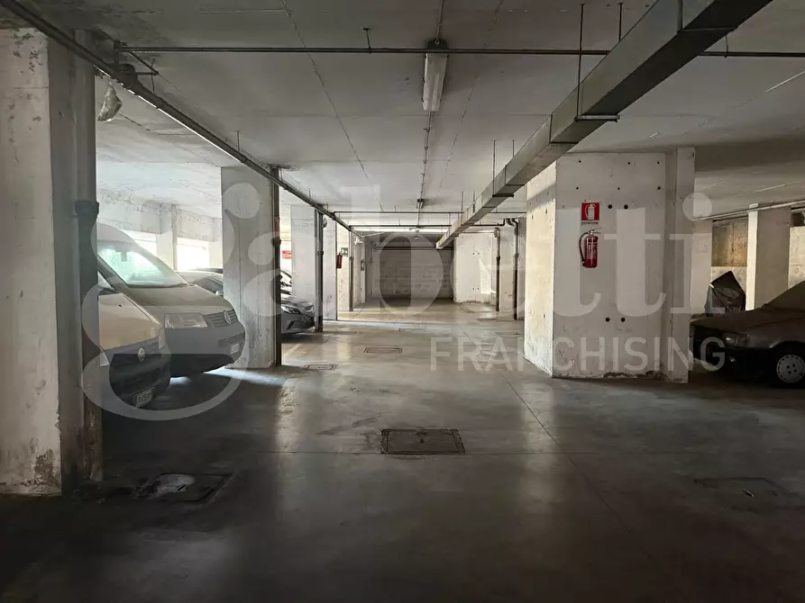 Immagine 11 di Appartamento in vendita  in Via Petrioli, 10 a Roma