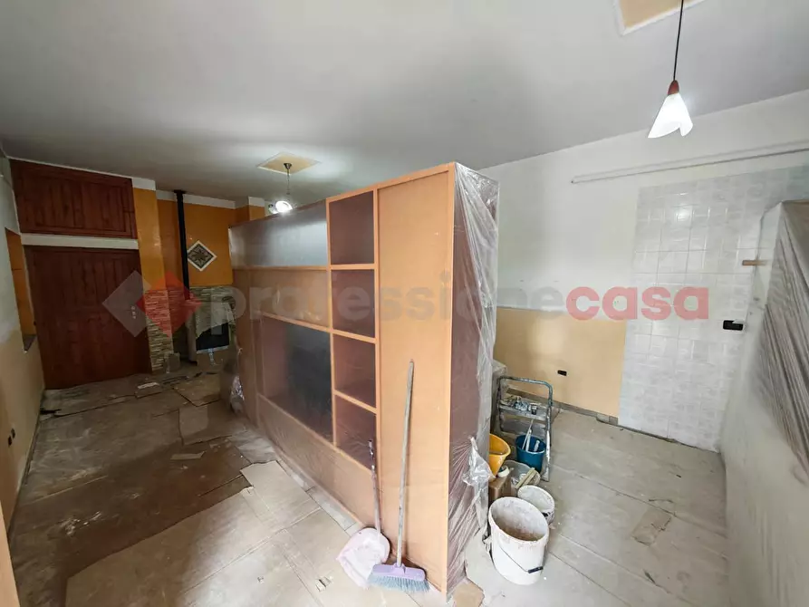 Immagine 31 di Casa indipendente in vendita  in Via bovio, snc a Mondragone