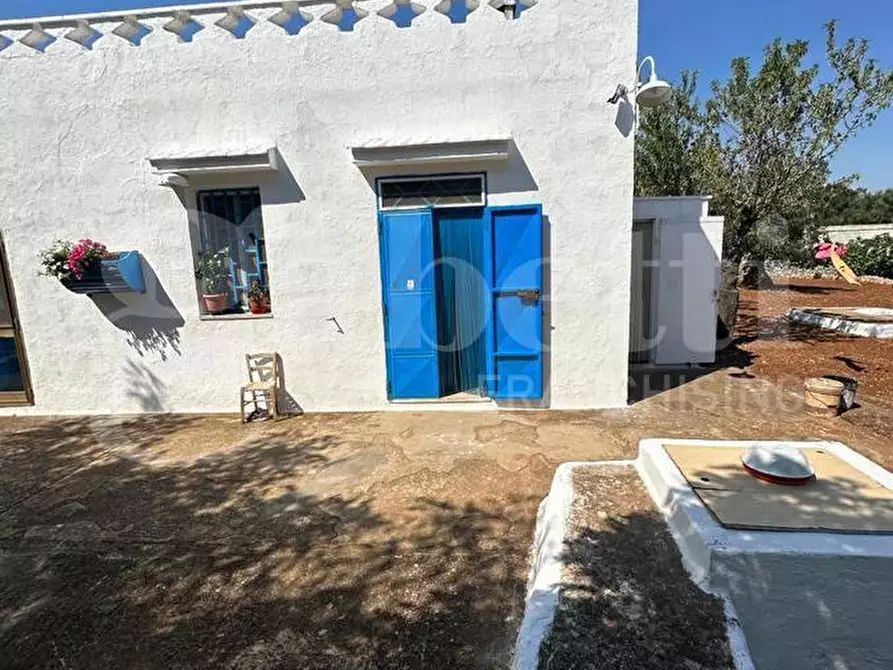 Immagine 2 di Villa in vendita  in Contrada VATO APERTO, sn a Ostuni