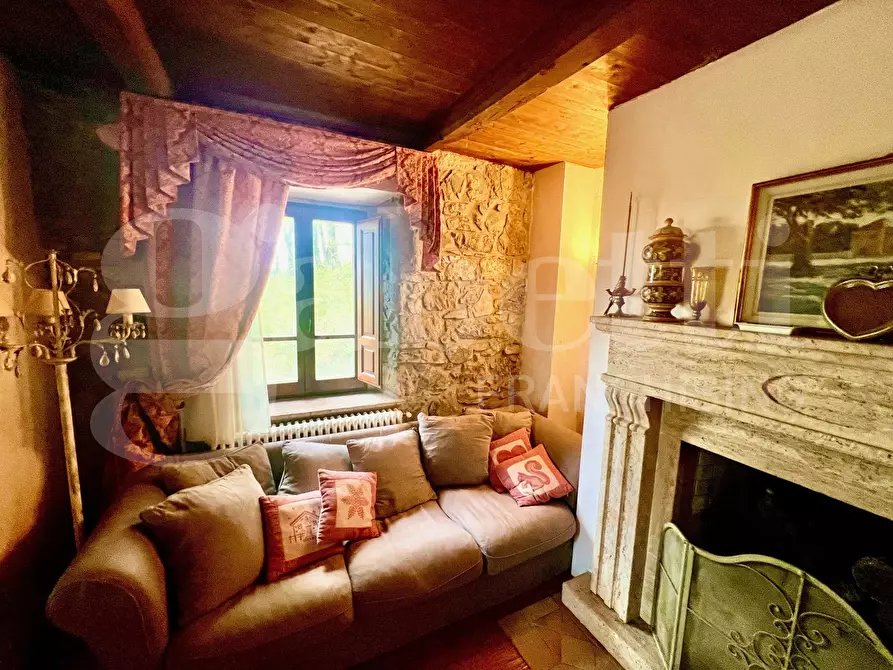 Immagine 6 di Rustico / casale in vendita  in Via di Vitozza, 16 a Sorano