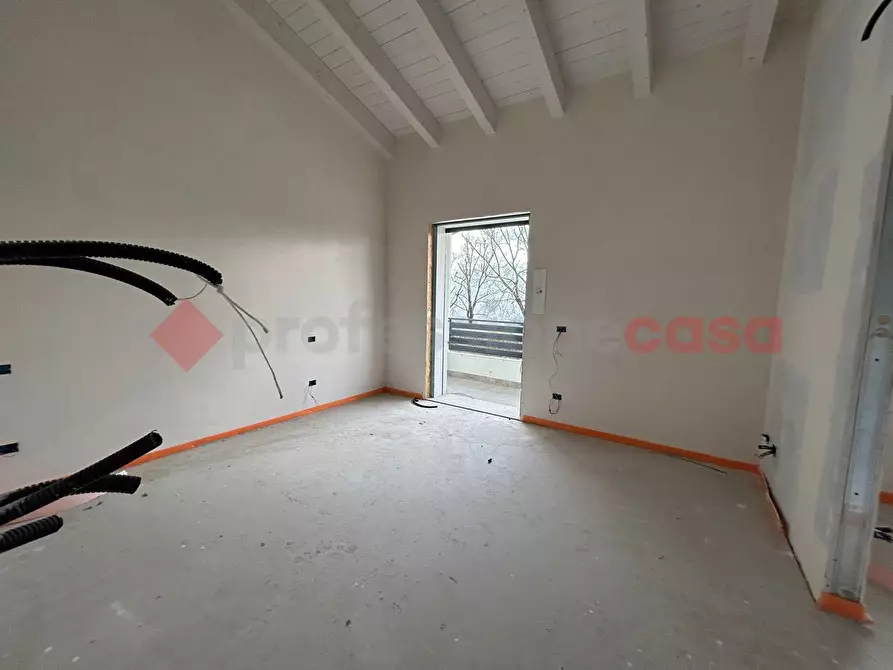 Immagine 5 di Villetta a schiera in vendita  in Via Hugo a Reggio Nell'emilia