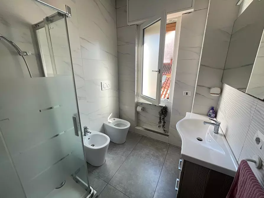 Immagine 23 di Appartamento in vendita  in Piazza cavour, 7 a Abbiategrasso