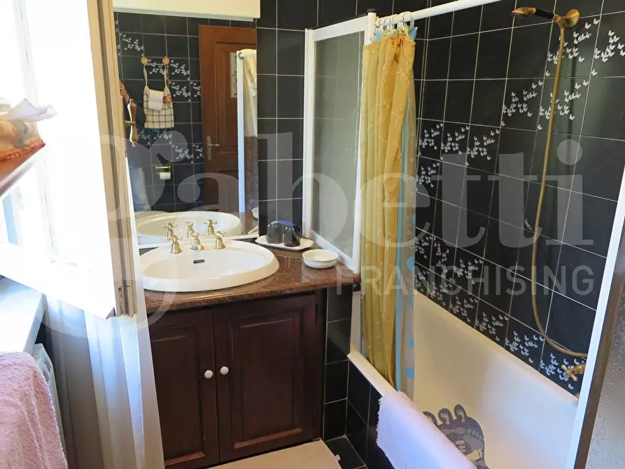 Immagine 27 di Villa in vendita  in Via montecchio, 3 a Castelnuovo Magra