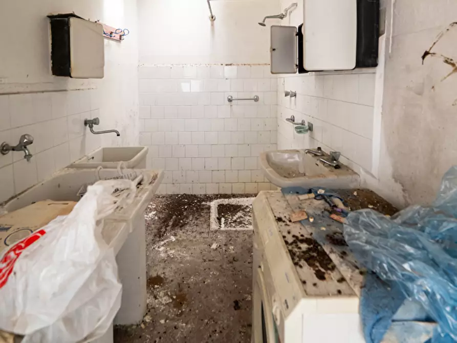 Immagine 25 di Casa indipendente in vendita  in Via delle Erbe, 14 a Livorno