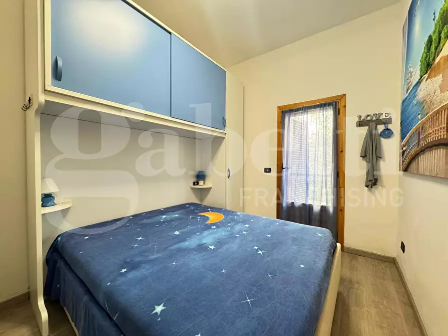 Immagine 15 di Appartamento in vendita  in Via dei canarini, 84 a Ardea