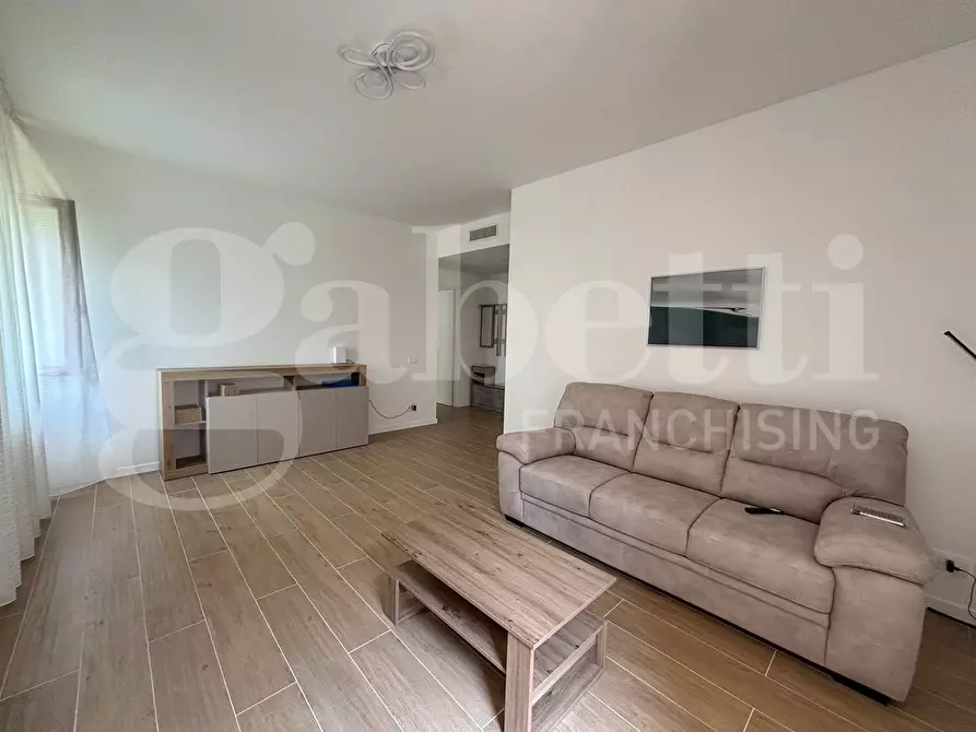 Immagine 2 di Appartamento in affitto  in Via Sansovino, . a Venezia