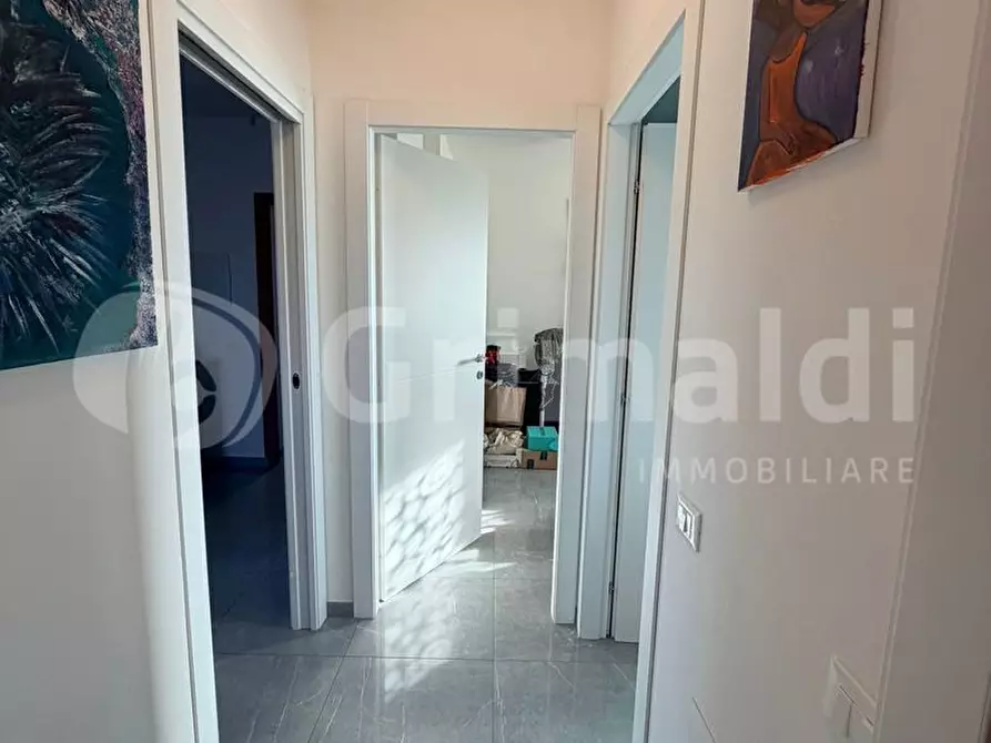 Immagine 10 di Appartamento in vendita  in Via UNGARETTI, SNC a Inverno E Monteleone