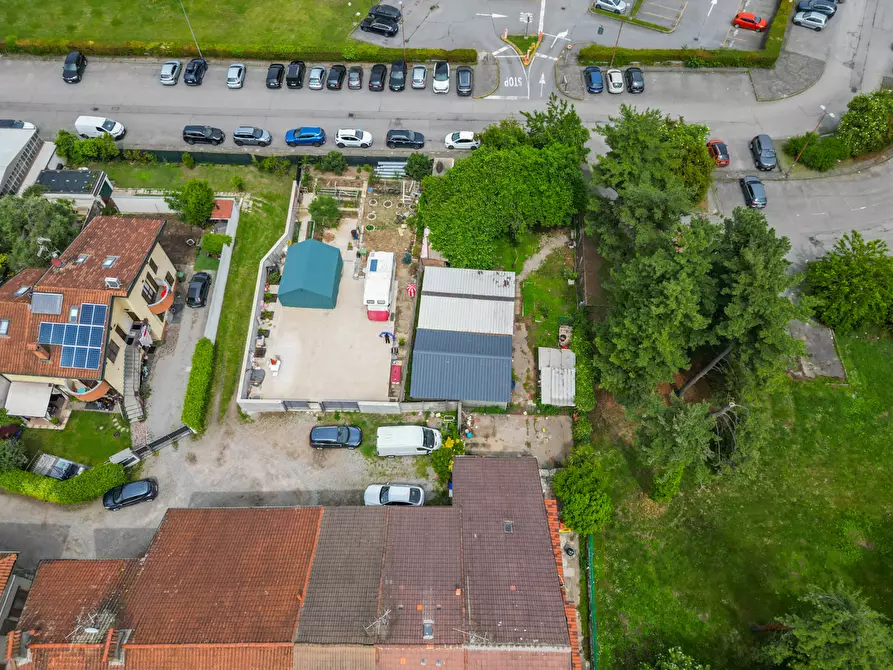 Immagine 4 di Terreno residenziale in vendita  in Via Ghiringhella, 13 a Agrate Brianza