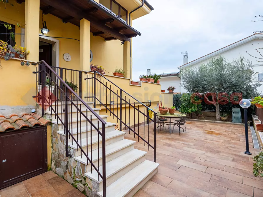Immagine 19 di Casa quadrifamiliare in vendita  in Via Monteprandrone a Roma