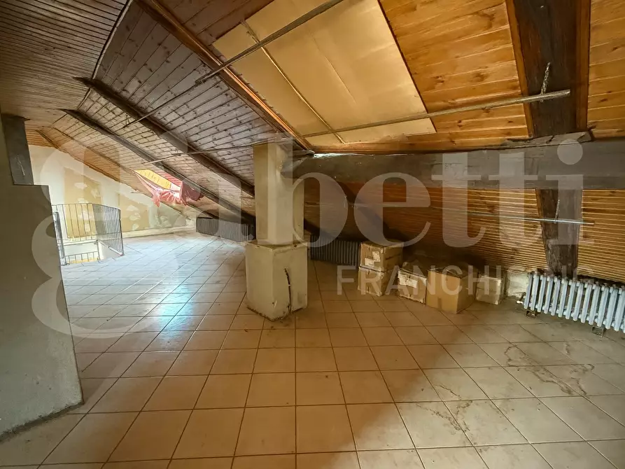 Immagine 24 di Appartamento in vendita  in Via Vittorio Emanuele II, 18 a Chieri