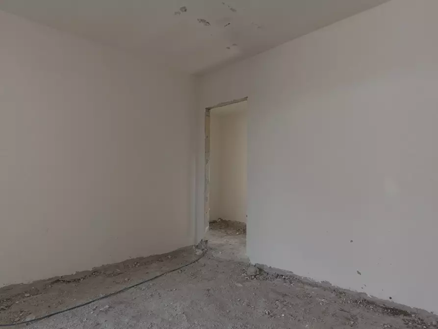 Immagine 10 di Appartamento in vendita  in Via San Michele, 60 a Napoli