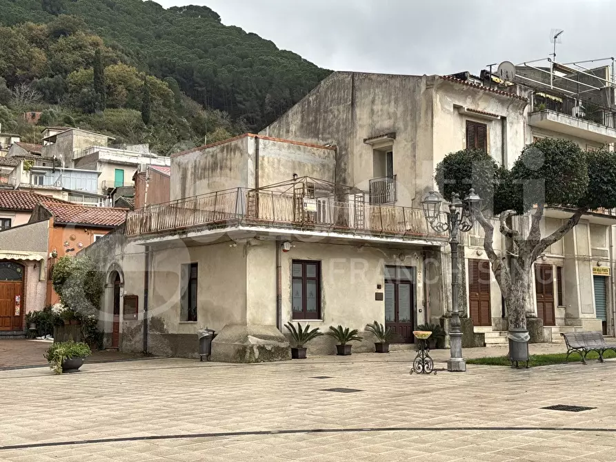 Immagine 5 di Casa indipendente in vendita  in Piazza Matrice, snc a Saponara