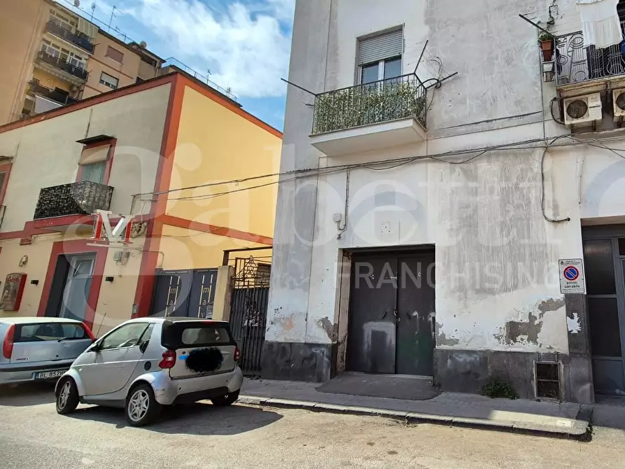 Immagine 2 di Magazzino in affitto  in Via Dante, 25 a Torre Annunziata