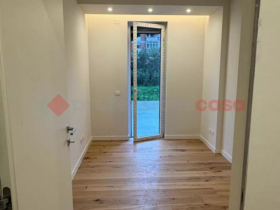 Immagine 4 di Appartamento in vendita  in Via RONDINELLA a Firenze